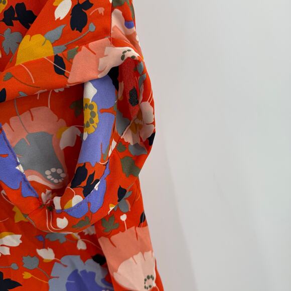 CABI Blouse Size Small 5892 Replay Floral Short Sleeve V-Neck Tunic Office Work - Picture 8 of 16